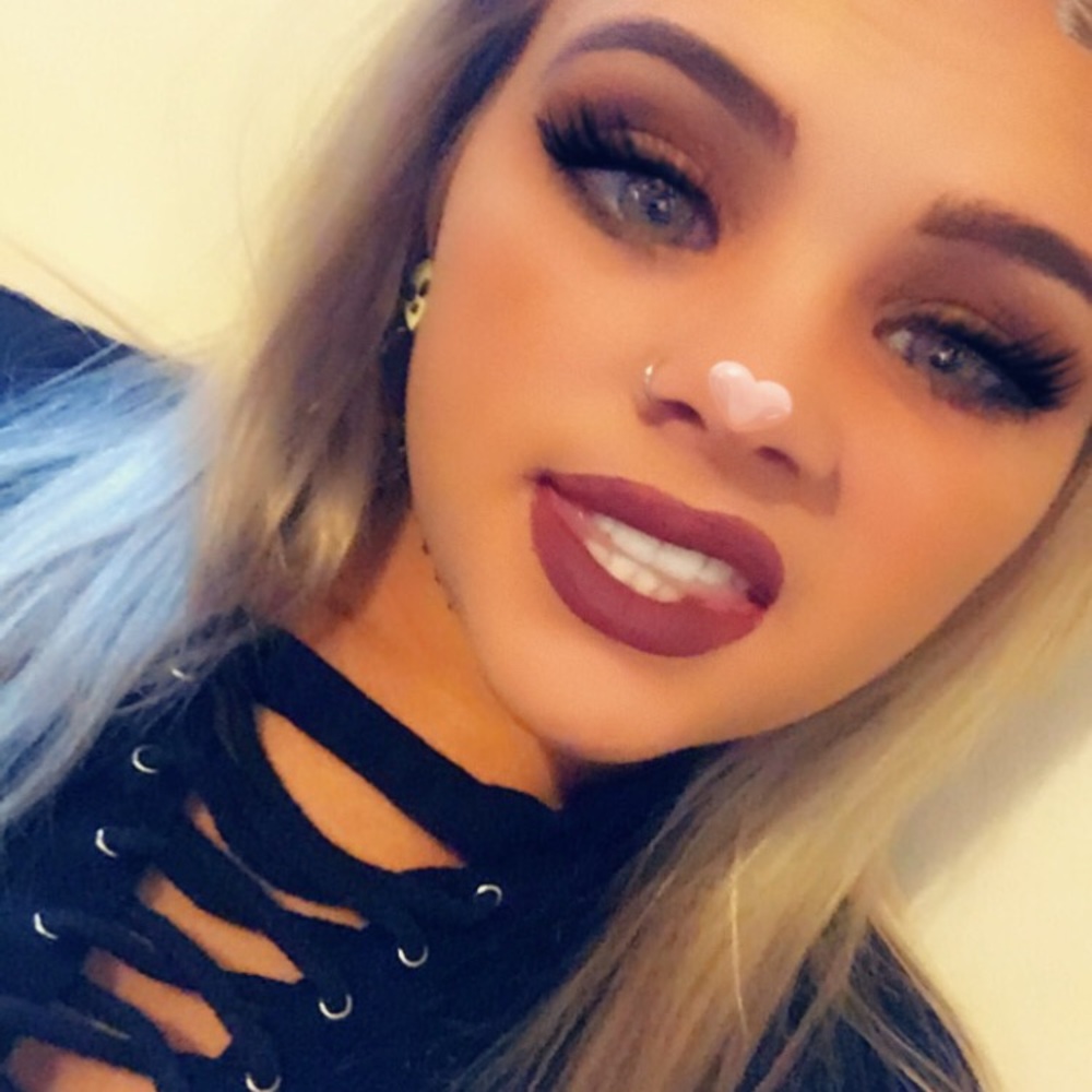Meet your Posher, Savannah